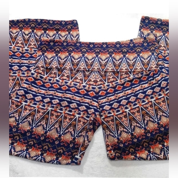 Wide Leg Semi Cropped Palazzo Pants - Picture 3 of 8